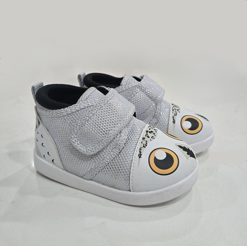 iKiKi Snowy Owl Toddler Shoes Sparkly White - Toddler Size 8 - Picture 3 of 11